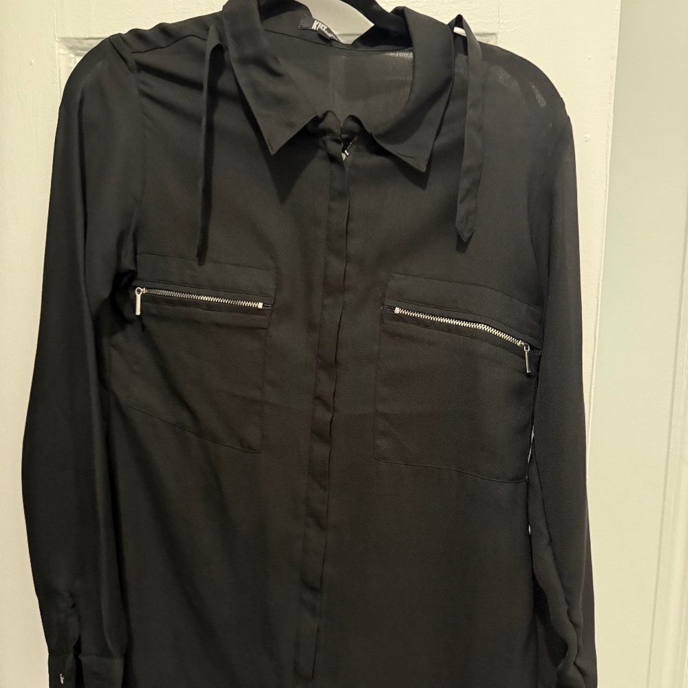 Black zipper blouse size L